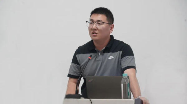 葆初心 再创业 | 于鹏：不论凌晨几点，，，，，只想解决问题快一点